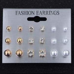 Pack of 9 Pairs of Earrings